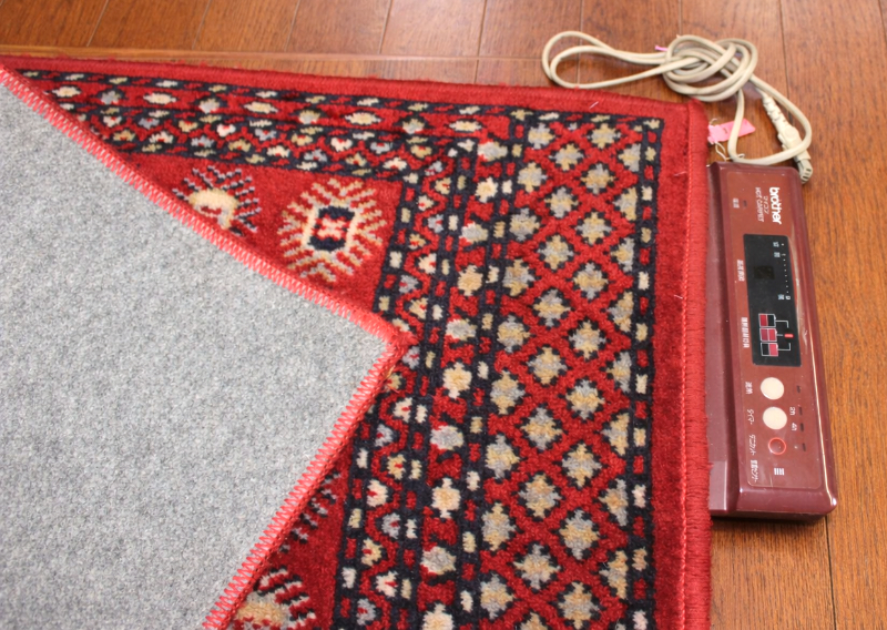 ホットカーペット